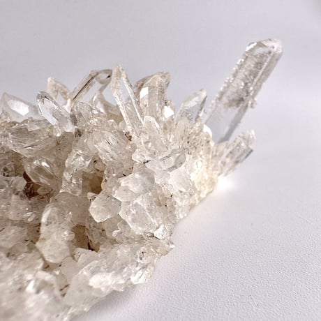 マカルー産天然ヒマラヤ水晶クラスター/Makalu  Himalayan Quartz Cluster