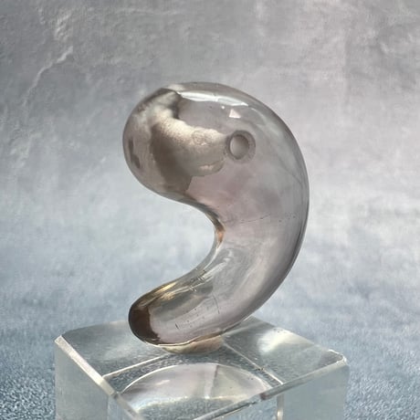 【ガウリシャンカール産】天然ヒマラヤスモーキークォーツ"手磨き加工"勾玉ビーズ③/Gaurishankar Himalayan Smoky Quartz Magatama Beads