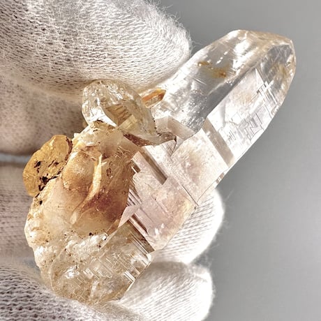 【ガネッシュヒマール産】リモナイトイン天然ヒマラヤ水晶ミニポイント"II"/Ganesh Himal Limonite in Himalayan Quartz Mini Point