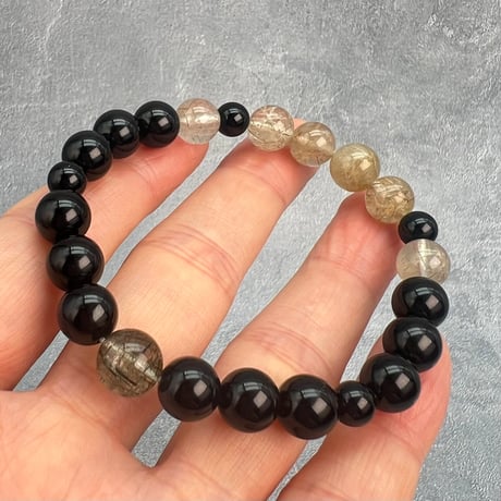 【デザインブレスレット】ガネッシュヒマール産天然ヒマラヤ水晶×チベット産モリオン/Ganesh Himal×Tibetan Morion Design Bracelet