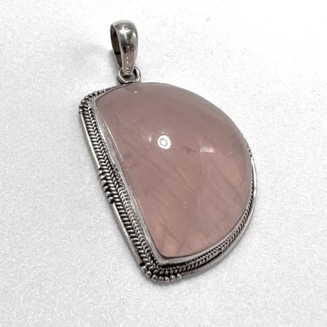 マダガスカル産ローズクォーツペンダントトップ4️⃣ (シルバー925)/Rosequartz Pendant Top