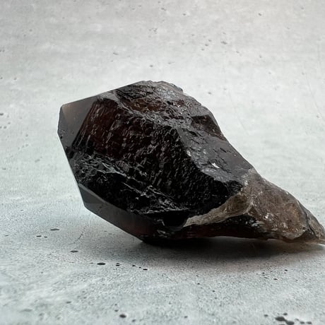 【ガウリシャンカール産】天然ヒマラヤスモーキークォーツ"E"/GauriShankar Himalayan Smoky Quartz