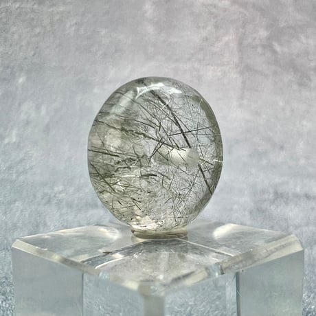 【ガネッシュヒマール産】アクチノライトイン天然ヒマラヤ水晶 タイヤ型ビーズ③/Ganesh Himal Actinolite in Himalayan Quartz Tire beads