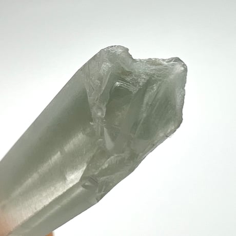 マダガスカル産クローライトインクォーツ/Madagascar Chlorite in Quartz