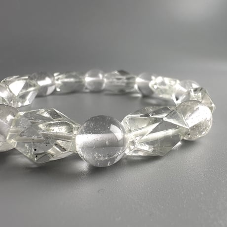 【デザインブレスレット】カイラス産＋アンナプルナ産"手磨き加工"天然ヒマラヤ水晶/Kailash + Annapurna Himalayan Quartz  Design Bracelet