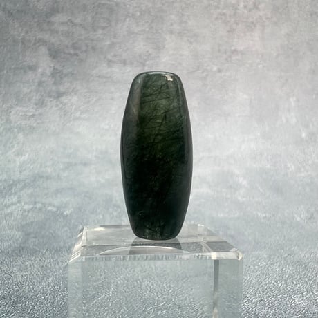 【ガネッシュヒマール産】アクチノライトイン天然ヒマラヤ水晶 樽型ビーズ/Ganesh Himal Actinolite in Himalayan Quartz barrel beads