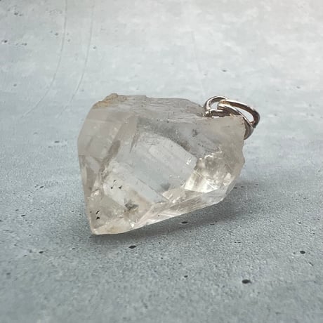 【カイラス産】天然ヒマラヤ水晶バチカン付きペンダントトップ⑦/Kailash Himalayan Quartz Pendant Top