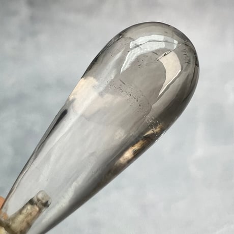 【ガウリシャンカール産】天然ヒマラヤスモーキークォーツ雫型ペンダントトップ/GauriShankar Himalayan Smoky Quartz Drop Pendant Top