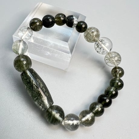 【ガネッシュヒマール産】アクチノライトイン天然ヒマラヤ水晶デザインブレスレット/Ganesh Himal Actinolite in Himalayan Quartz Design Bracelet