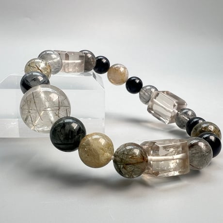 【デザインブレスレット】ガネッシュヒマール産×ガウリシャンカール産×チベットモリオン/Ganesh Himal×GauriShankar×Morion Bracelet
