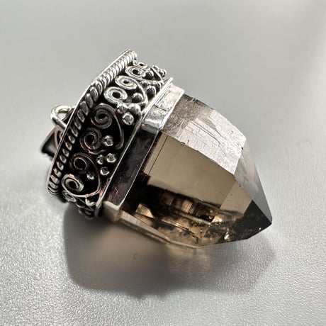 【ガウリシャンカール産】天然ヒマラヤスモーキークォーツ シルバー925ペンダントトップ/GauriShankar Himalayan Smoky Quartz S/V925Pendant Top
