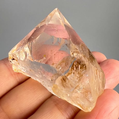 【ガネッシュヒマール産】リモナイトイン天然ヒマラヤ水晶/Ganesh Himal Limonite in Himalayan Quartz