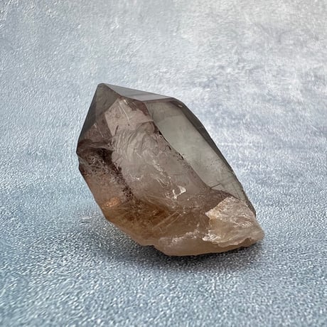 【ガウリシャンカール産】天然ヒマラヤスモーキークォーツ/GauriShankar Himalayan Smoky Quartz