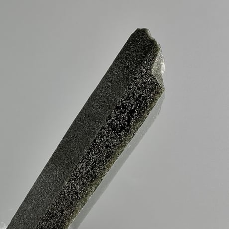 【ガネッシュヒマール産】クローライトイン天然ヒマラヤ水晶ミニポイント"KK" Ganesh Himal Chlorite in Himalayan Quartz Mini Point