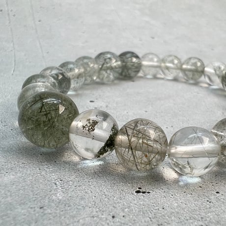 【ガネッシュヒマール産】アクチノライトイン天然ヒマラヤ水晶デザインブレスレット/Ganesh Himal Actinolite in Himalayan Quartz Design Bracelet