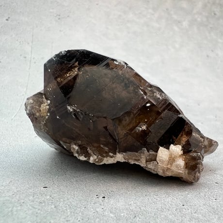 【ガウリシャンカール産】天然ヒマラヤスモーキークォーツ"B" /GauriShankar Himalayan Smoky Quartz