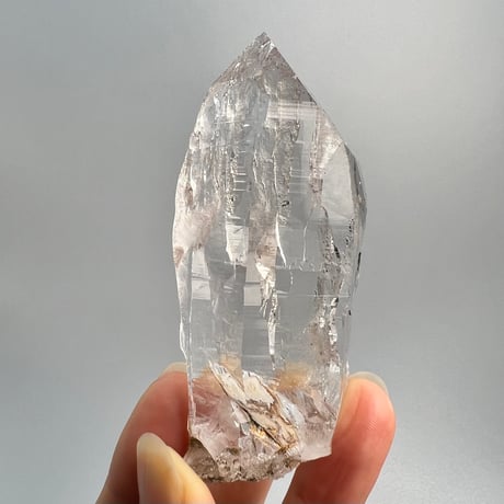 ハイクオリティ【ガネッシュヒマール産】天然ヒマラヤ水晶/Ganesh Himal Limonite in Himalayan Quartz