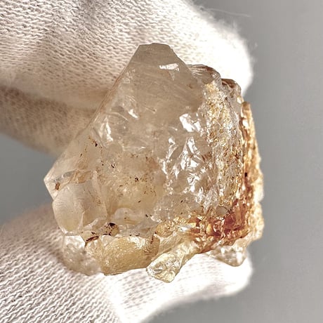 【ガネッシュヒマール産】リモナイトイン天然ヒマラヤ水晶ミニポイント"II"/Ganesh Himal Limonite in Himalayan Quartz Mini Point