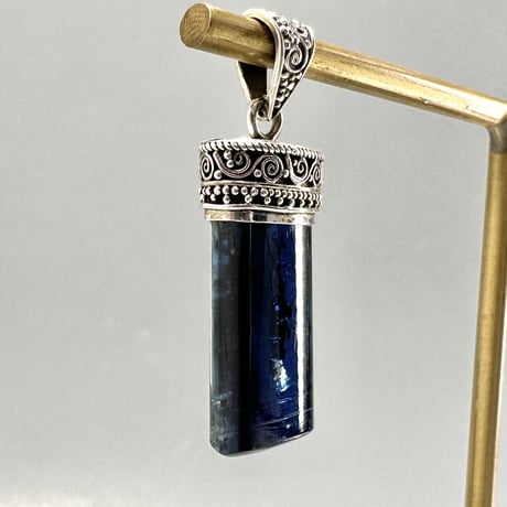 ネパール産ヒマラヤカイヤナイトS/V925ペンダントトップ ⑥ NEPAL Himalayan Kyanite Pendant Top