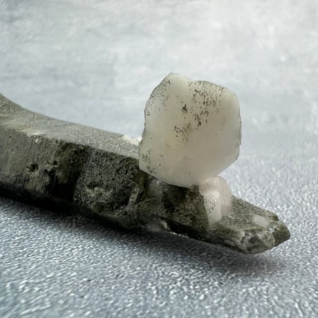 【ガネッシュヒマール産】クローライトイン天然ヒマラヤ水晶/Ganesh Himal Chlorite in Himalayan Quartz