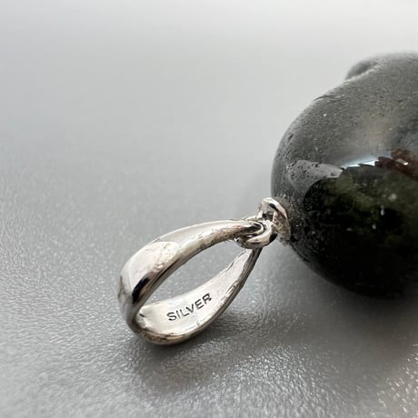 【ガネッシュヒマール産】クローライトイン天然ヒマラヤ水晶"ハート型ペンダントトップ"/Ganesh Himal Chlorite in "Heat Pendant Top"
