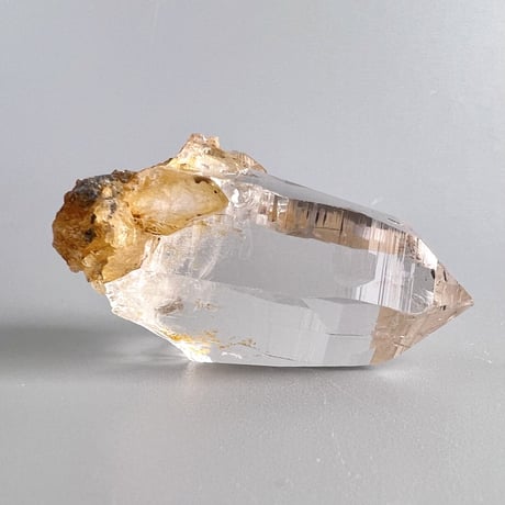 【ガネッシュヒマール産】リモナイトイン天然ヒマラヤ水晶"KK"/Ganesh Himal Limonite in Himalayan Quartz