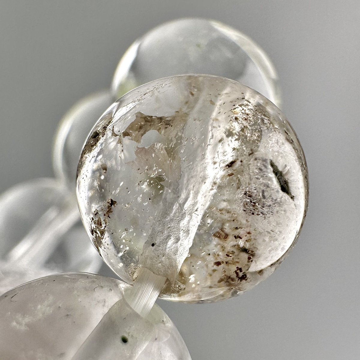 カイラス産 高品質 ライトスモーキークリアポイント