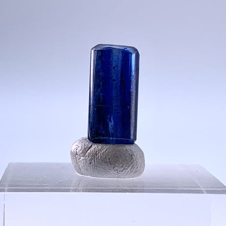 ネパール産天然ヒマラヤカイヤナイトビーズA-4️⃣ /NEPAL﻿ Himalayan Kyanite﻿ Beads
