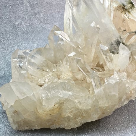 【マカルー産】天然ヒマラヤ水晶クラスター②/Makalu Himalayan Quartz Cluster