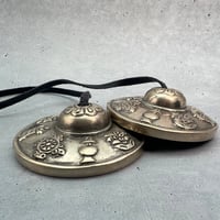 【ティンシャ】アスタマンガル②(約6.7cm)/Tingsha "Ashtamangala"/Tingsha "Ashtamangala"