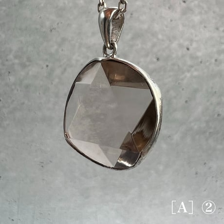 【ガウリシャンカール産】スモーキークォーツ "六芒星" シルバー925ペンダントトップ［A］/Gaurishankar Smorky Quartz Hexagram Pendant
