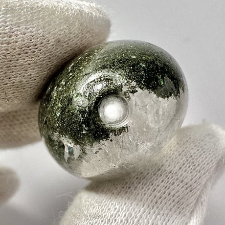【ガネッシュヒマール産】クローライトイン天然ヒマラヤ水晶オーバルビーズ/Ganesh Himal Chlorite in Himalayan Quartz