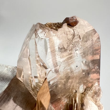 【ガネッシュヒマール産】マイカイン天然ヒマラヤ水晶/Ganesh Himal Maica in Himalayan Quartz