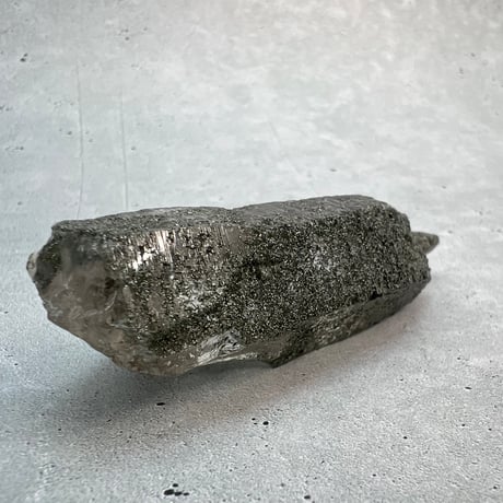【ガネッシュヒマール産】クローライトイン天然ヒマラヤ水晶ポイント/Ganesh Himal Chlorite in Himalayan Quartz Point