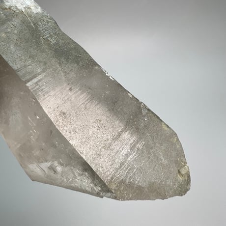 大特価【ガネッシュヒマール産】クローライトイン天然ヒマラヤ水晶❷/Ganesh Himal Chlorite in Himalayan Quartz