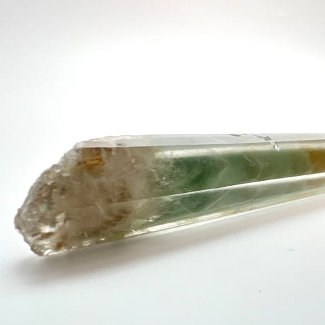 マダガスカル産クローライトインクォーツ/Madagascar Chlorite in Quartz