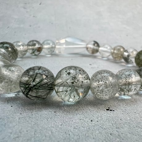 【ガネッシュヒマール産】アクチノライトイン天然ヒマラヤ水晶デザインブレスレット/Ganesh Himal Actinolite in Himalayan Quartz Design Bracelet