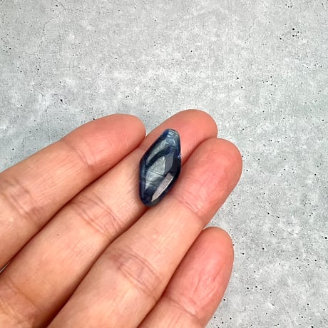 ネパール産天然ヒマラヤカイヤナイト穴あきパーツ4️⃣/NEPAL﻿ Himalayan Kyanite﻿