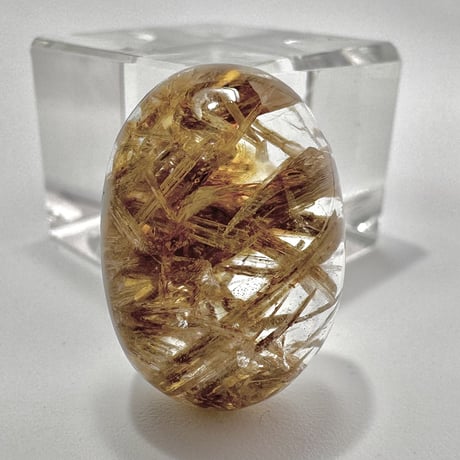 【ガネッシュヒマール産】アクチノライトイン天然ヒマラヤ水晶"手磨き加工"ルース③/Ganesh Himal Actinolite in Himalayan Quartz Loose