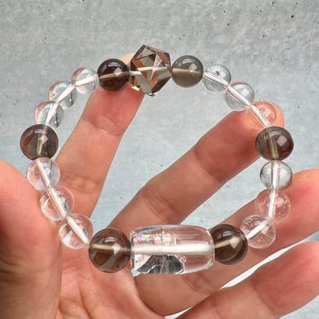 【デザインブレスレット】ガネッシュヒマール×ガウリシャンカール天然ヒマラヤ水晶/Ganesh Himal×GauriShankar Himalayan Quartz Design Bracelet