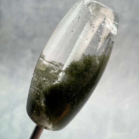 【ガネッシュヒマール産】クローライトイン天然ヒマラヤ水晶 樽型ビーズ⑯/Ganesh Himal Chlorite in Himalayan Quartz barrel beads