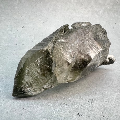 【ガネッシュヒマール産】クローライトイン天然ヒマラヤ水晶/Ganesh Himal Chlorite in Himalayan Quartz
