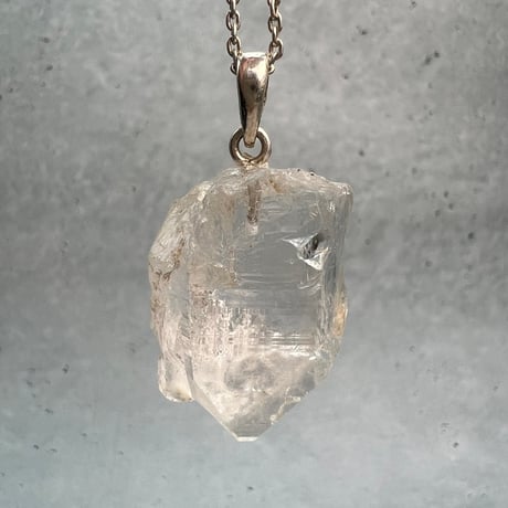 【カイラス産】天然ヒマラヤ水晶バチカン付きペンダントトップ⑤/Kailash Himalayan Quartz Pendant Top