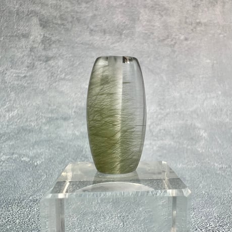 【ガネッシュヒマール産】アクチノライトイン天然ヒマラヤ水晶 樽型ビーズ⑤/Ganesh Himal Actinolite&Chlorite in Himalayan Quartz