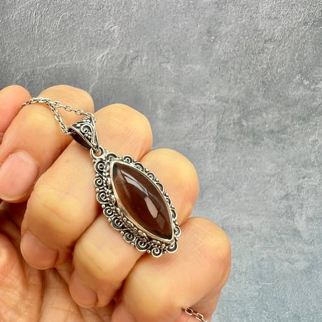 【ガウリシャンカール産】天然ヒマラヤスモーキークォーツ シルバー925ペンダントトップ/GauriShankar Smoky Quartz Silver925 Pendant Top