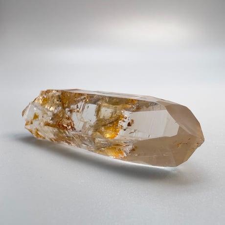 【ガネッシュヒマール産】リモナイトイン天然ヒマラヤ水晶"ポイント"/Ganesh Himal Himalayan Quartz"Point"