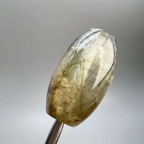 【ガネッシュヒマール産】アクチノライト イン天然ヒマラヤ水晶 樽型ビーズ/Ganesh Himal Actinolite in Himalayan Quartz barrel beads