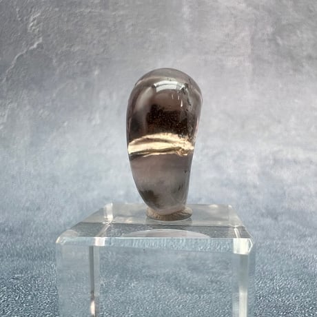 【ガウリシャンカール産】天然ヒマラヤスモーキークォーツ"手磨き加工"勾玉ビーズ⑤/Gaurishankar Himalayan Smoky  Quartz Magatama Beads