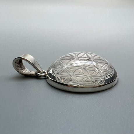 【ガネッシュヒマール産】天然ヒマラヤ水晶  "フラワーオブライフ"ペンダントトップ③/Ganesh Himal "Flower of Life"S/V Pendant Top