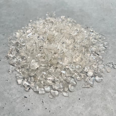 【 ガネッシュヒマール産】天然ヒマラヤ水晶ハイグレードさざれ石(200g)/Ganesh himal Top Grade Himalayan Quartz Stone heads Chips